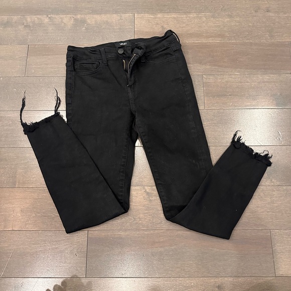 Vervet/Flying Monkey High Ride Skinny Jean - Picture 9 of 10